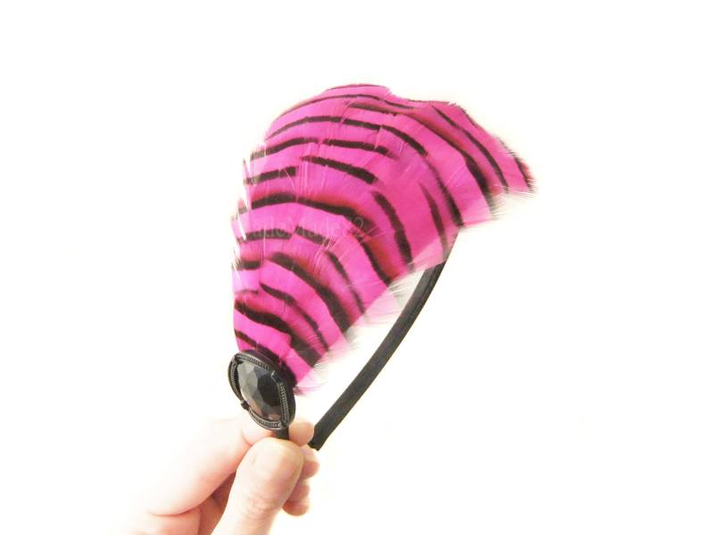 Rosa Feder Stirnband Fascinator, Zebra Stirnband, Hot Pink Und Schwarze Haar-Accessoires Rosa Feder Stirnband Fascinator, Zebra Stirnband, Hot Pink Und Schwarze Haar-Accessoires von JadeMade82