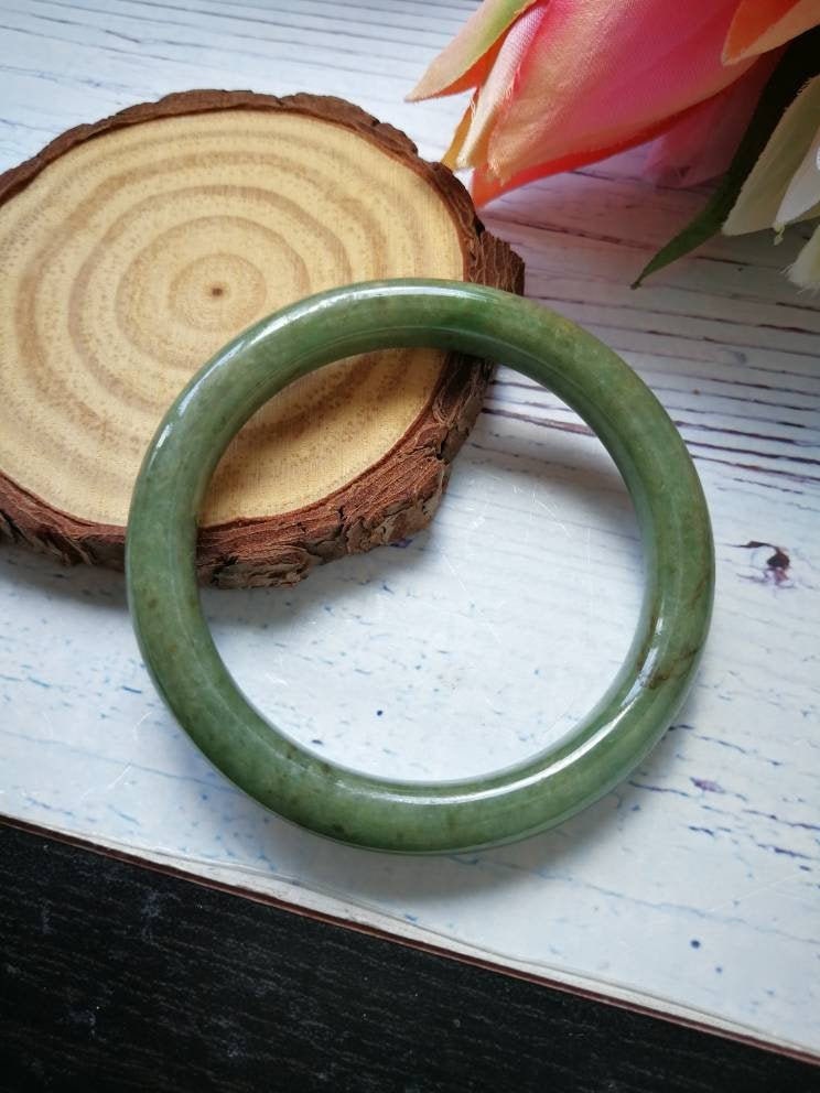 54, 8mm Art A Grade Natürlicher Jadeit Jade Fei Cui Traditioneller Runder Armreif von JadeRabbitGems
