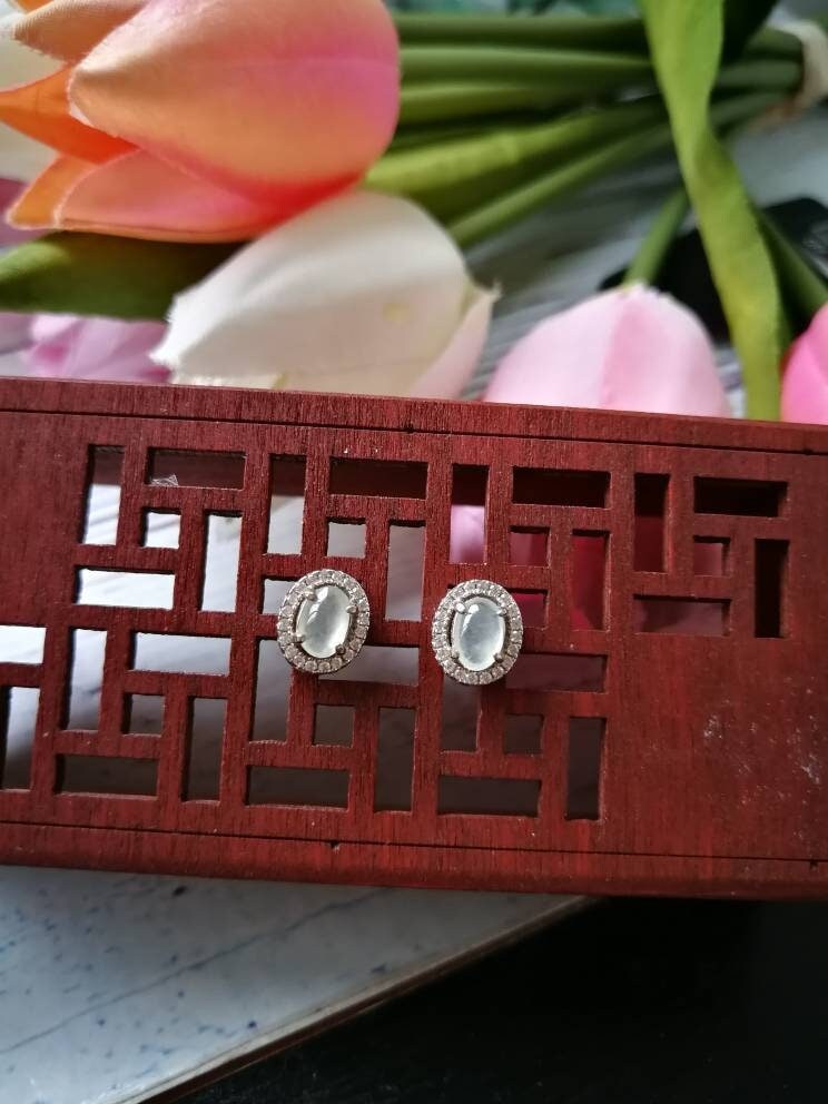 Eisig Transluzent Typ A Klasse Natürliche Jadeit Jade Fei Cui 925 Sterling Silber Weißgold Mit Zirkonia Ohrringe Überzogen von JadeRabbitGems