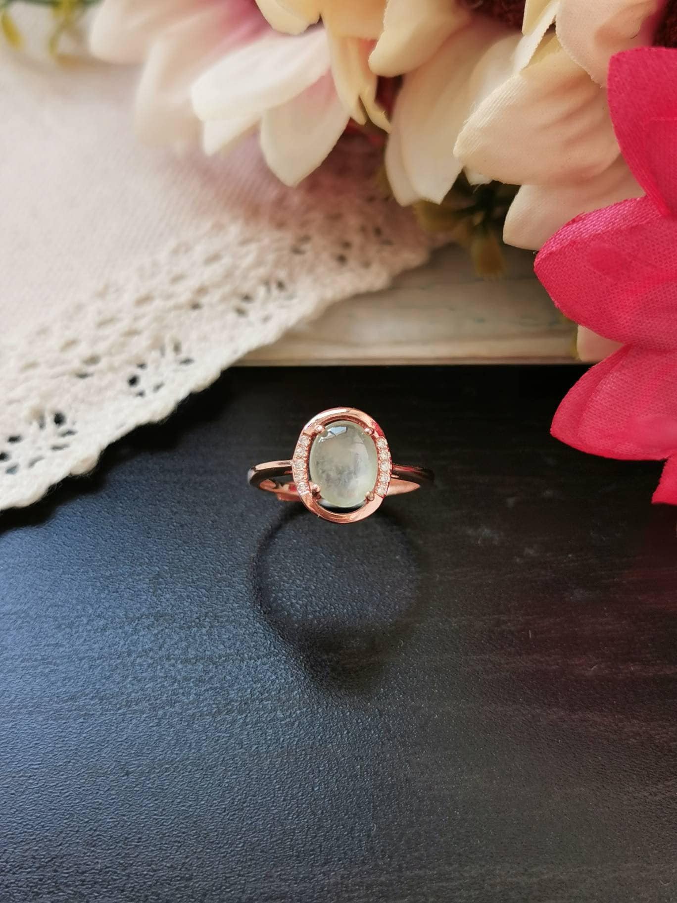 Eisige Durchscheinende Typ A Grade Natürliche Jadeit Jade Fei Cui 925 Sterling Silber Rose Gold Überzogen Mit Zirkonia Ring von JadeRabbitGems