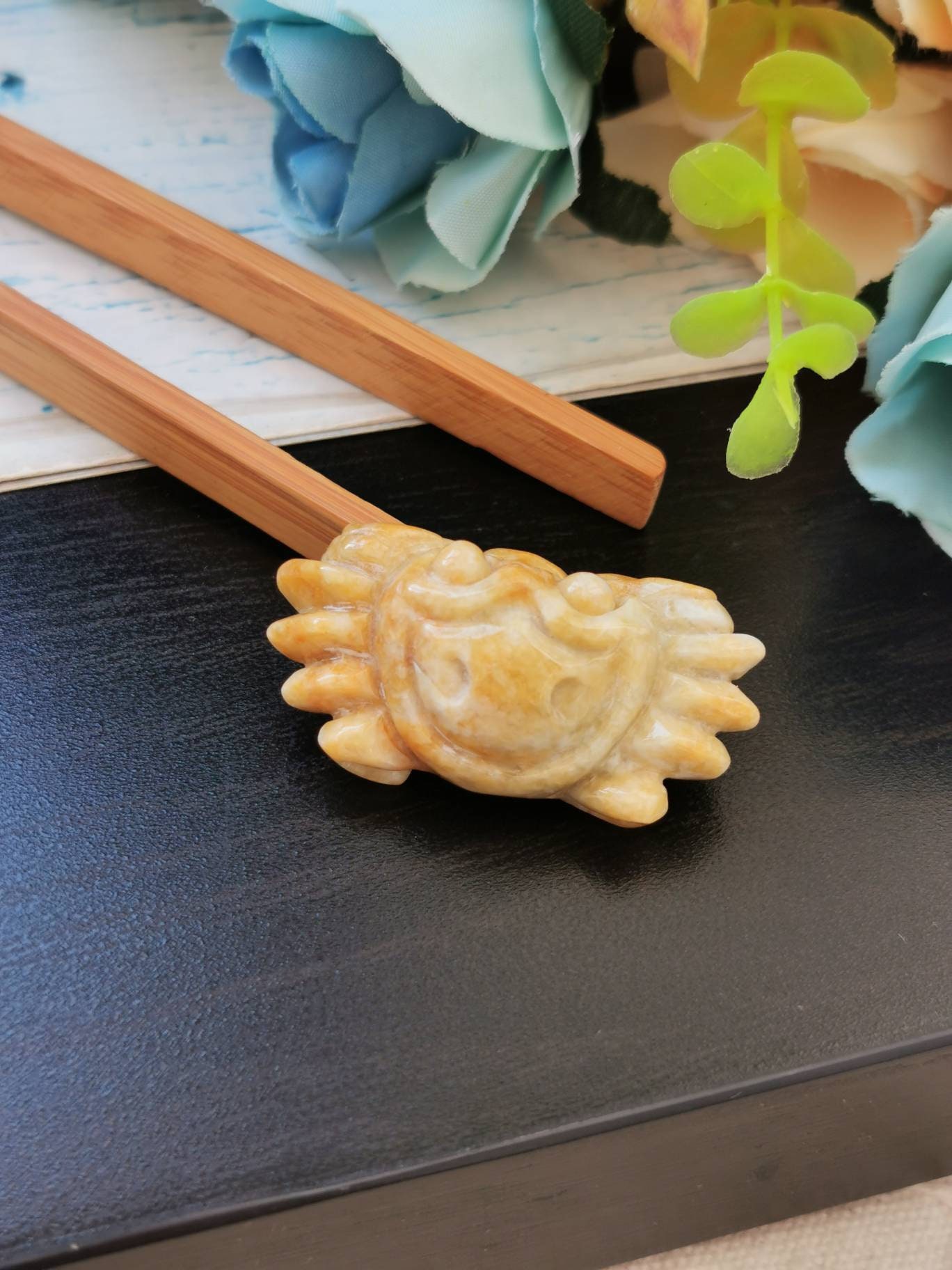 Gelb Und Weiß Typ A Grade Natürliche Jadeit Jade Fei Cui 3D Krabbe Anhänger Gelb Und Weiß Typ A Grade Natürliche Jadeit Jade Fei Cui 3D Krabbe Anhänger von JadeRabbitGems