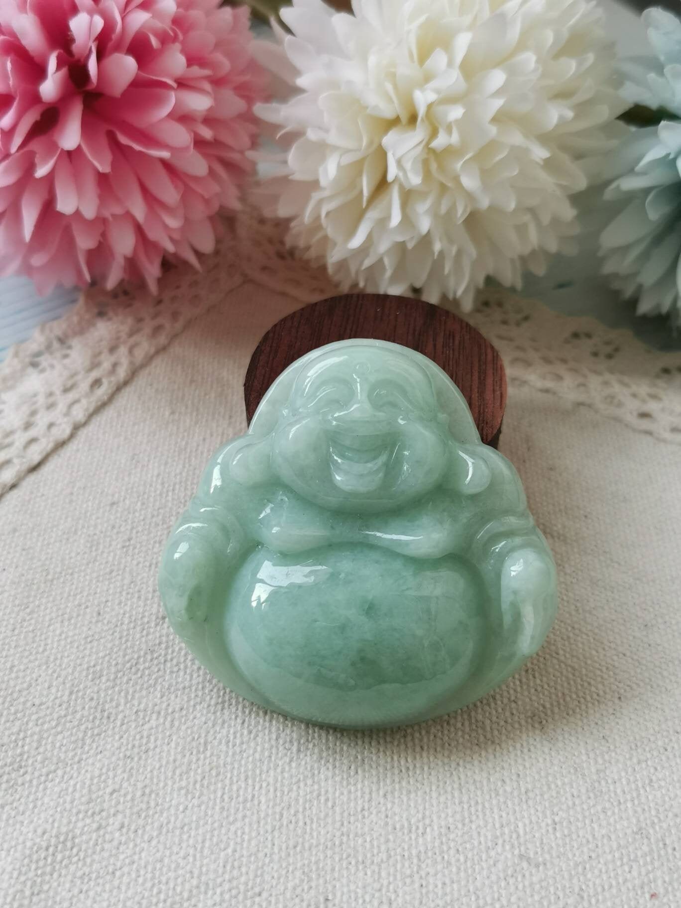 Light Apple Green Type A Grade Natural Jadeite Jade Fei Cui Big Buddha Anhänger von JadeRabbitGems