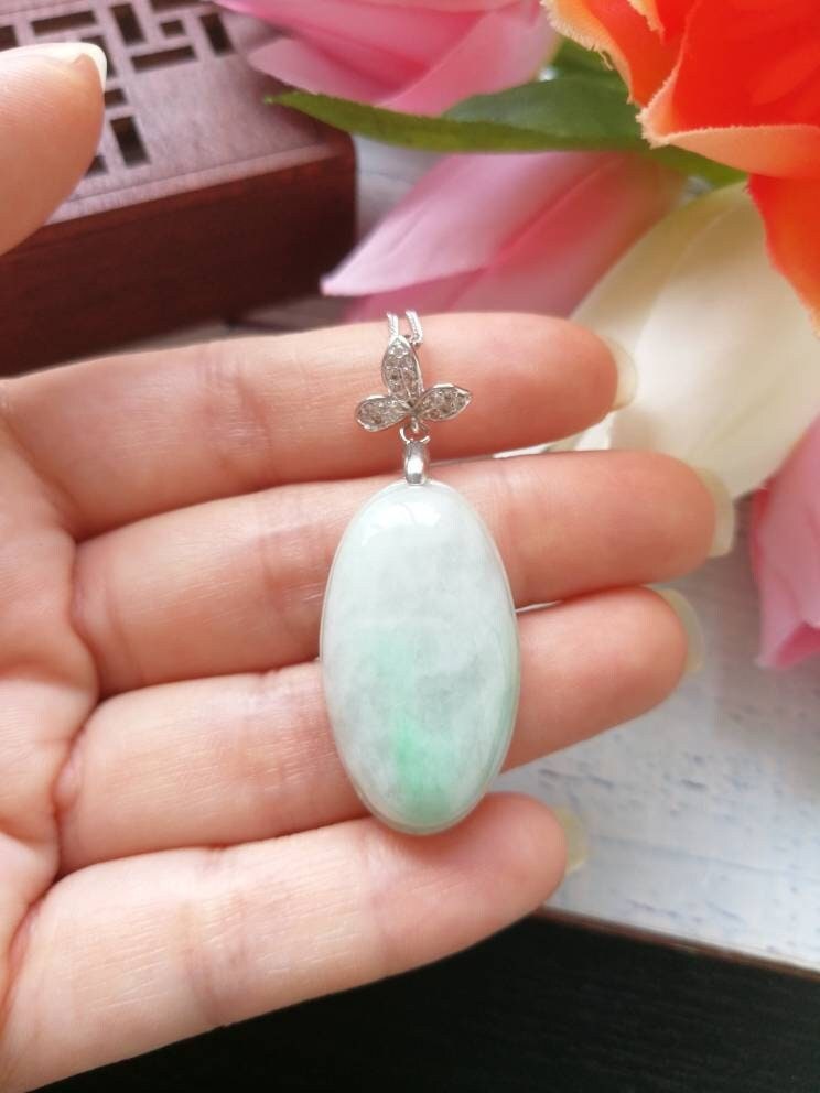 Moos Auf Schnee Typ A Grade Natur Jadeit Jade Fei Cui Oval Form Anhänger 925 Sterling Silber Weiß Vergoldet Kette Set von JadeRabbitGems