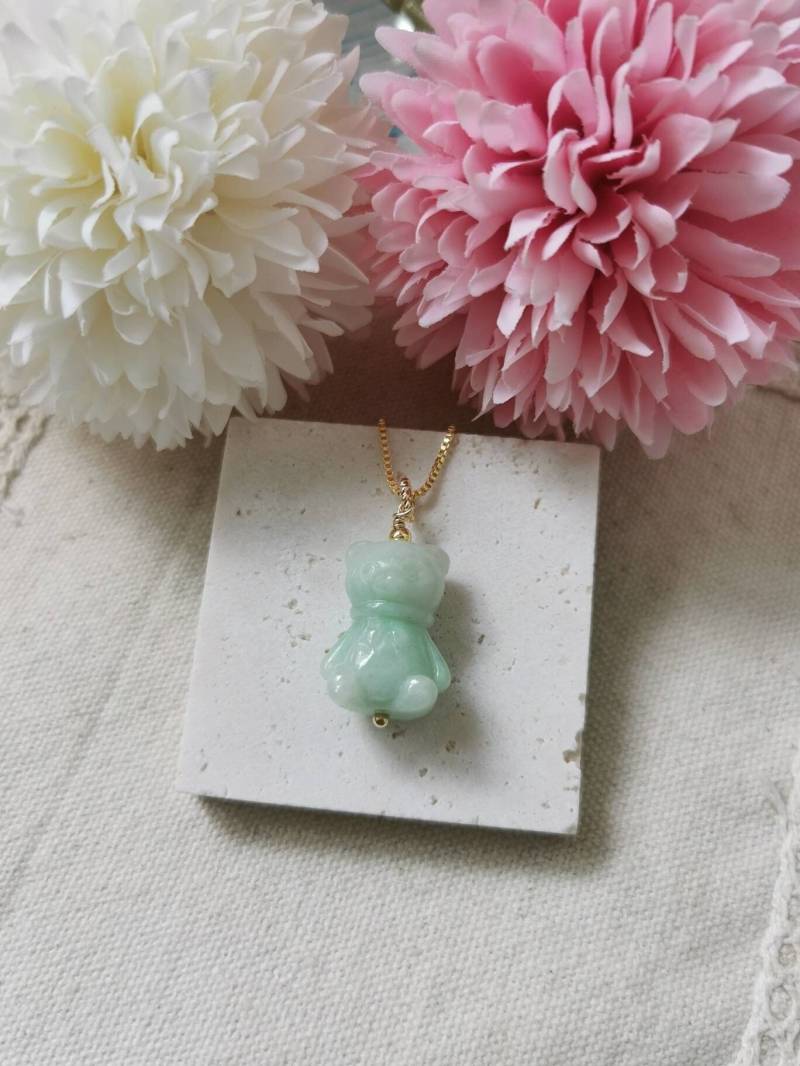 Moos Auf Schnee Typ A Klasse Natürliche Jadeit Jade Fei Cui 3D Teddybär Anhänger in 14K Gold Gefüllte Bail-Einstellung von JadeRabbitGems