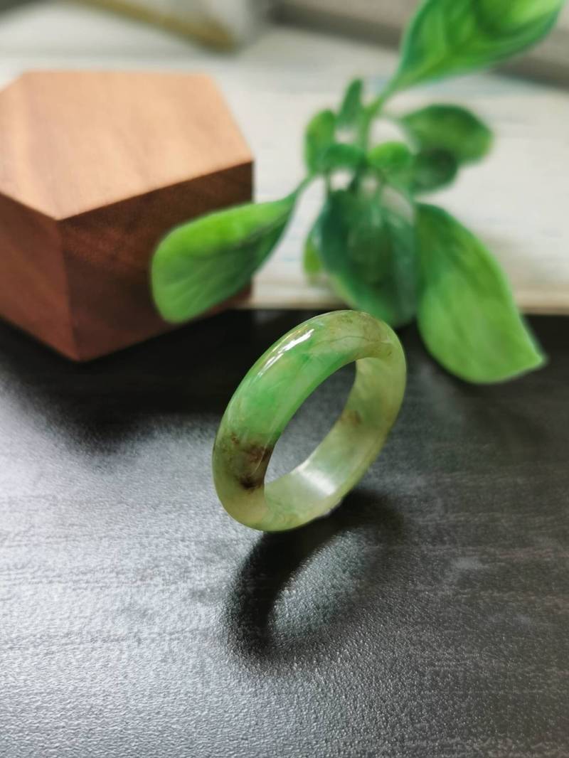 Us Größe 7, 9 | 18, 1mm Innendurchmesser Icy Apple Green Vein Type A Grade Natural Jadeite Jade Fei Cui Abacus Band Ring von JadeRabbitGems