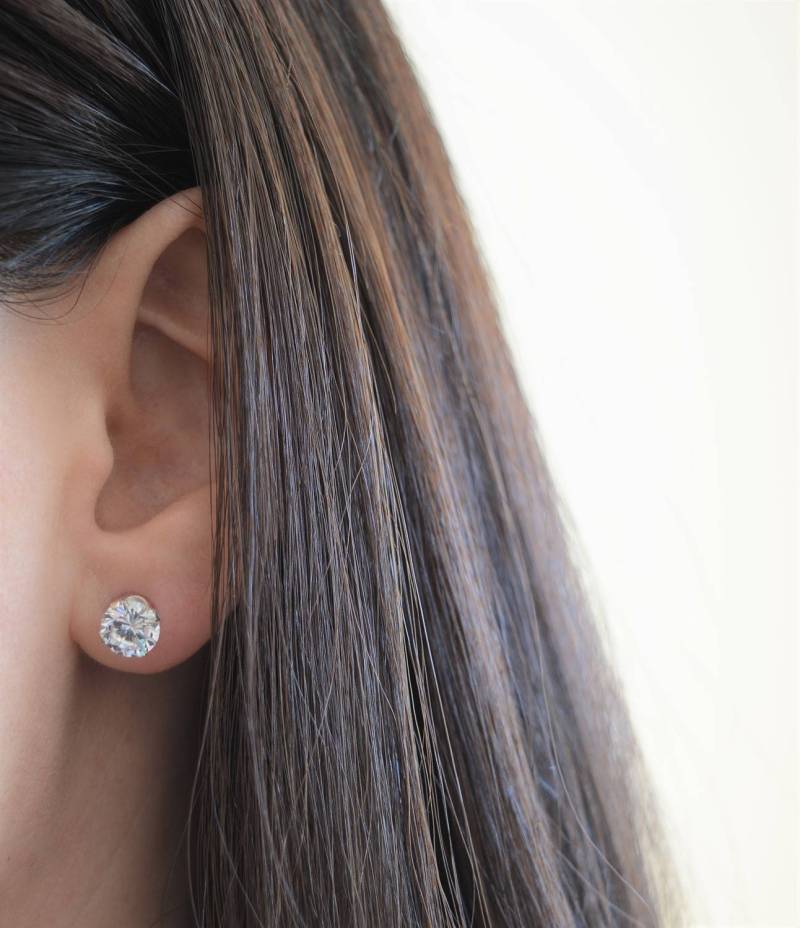 Diamant Cz Ohrstecker. Runde Premium Grade Studs. Sterling Silber 6mm von Jadorelli