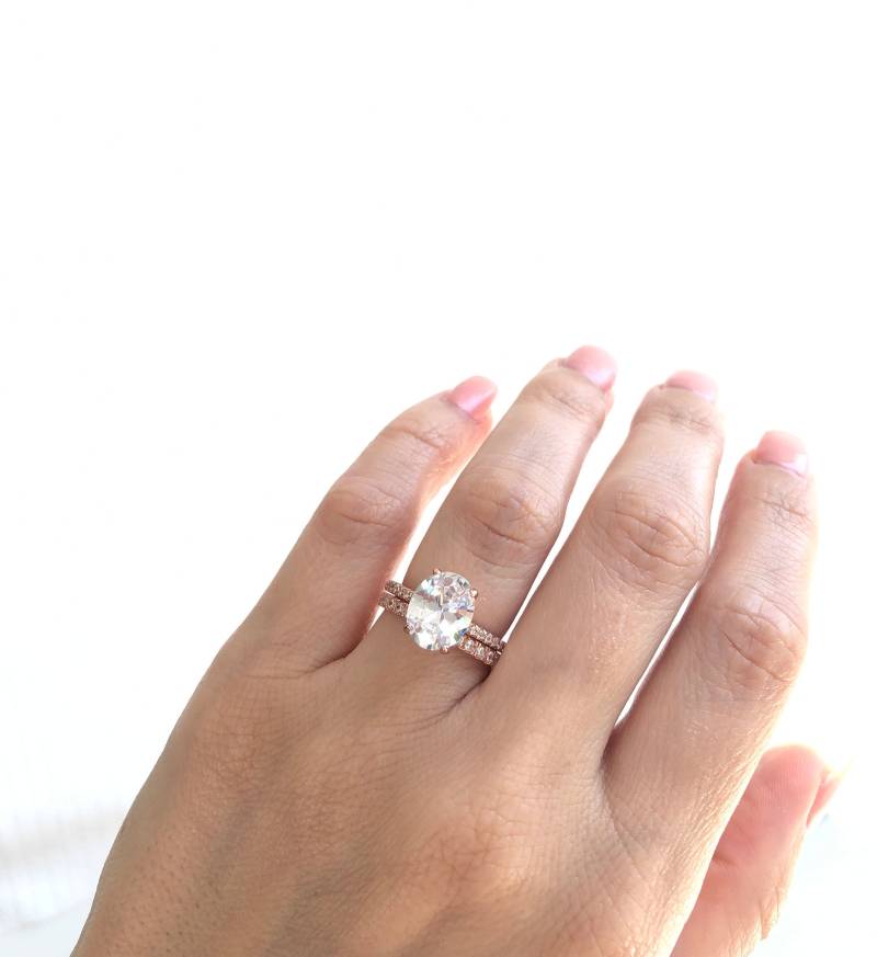 Rose Gold Oval Verlobungsring Set. Sterling Silber Vergoldetes Ring Stapelringe. Rosegold Trauringe. Ovaler von Jadorelli