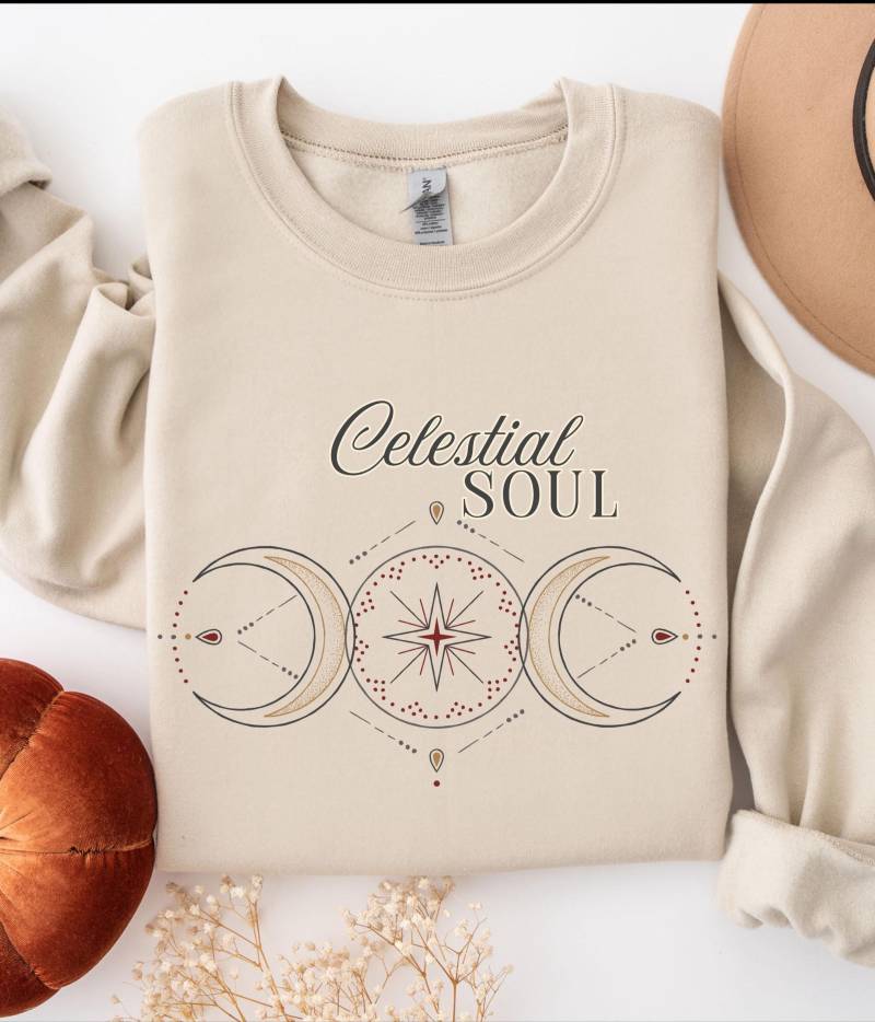 Boho Sweater, Celestial Soul With Half Moon, Mystical Pullover, Spiritual Gift For Women, Oversize , Sun & Bohemian Style Boho Sweater, Celestial Soul With Half Moon, Mystical Pullover, Spiritual Gift For Women, Oversize , Sun & Bohemian Style von JaeyCeyPrints