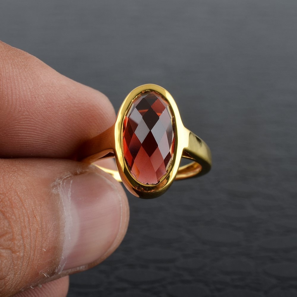 14K Gold Finish Sterling Silber Roter Granat Ring Oval Schachbrett Edelstein Schmuck von JaipurjewelsStore