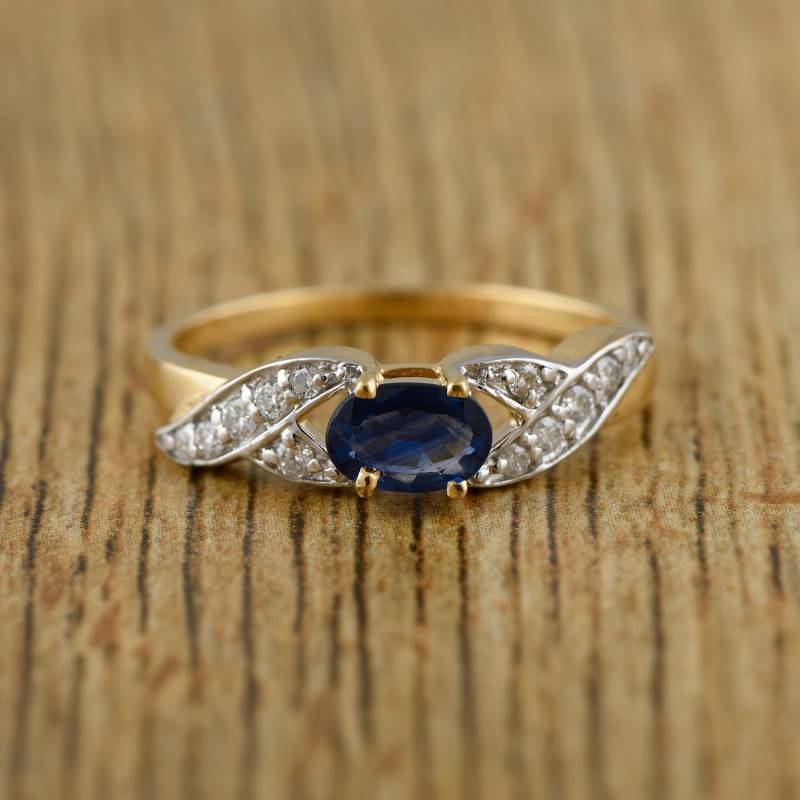 18K Gelbgold Blauer Saphir Verlobungsringe Diamant Im Ovalschliff Ehering von JaipurjewelsStore