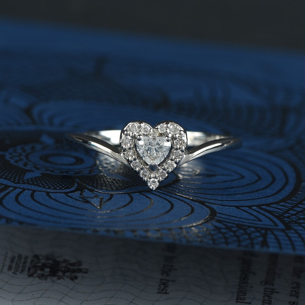 18K Weißgold 0, 26 Karat Naturdiamant Herzring Hochzeitsvorschlag Verlobungsringe von JaipurjewelsStore