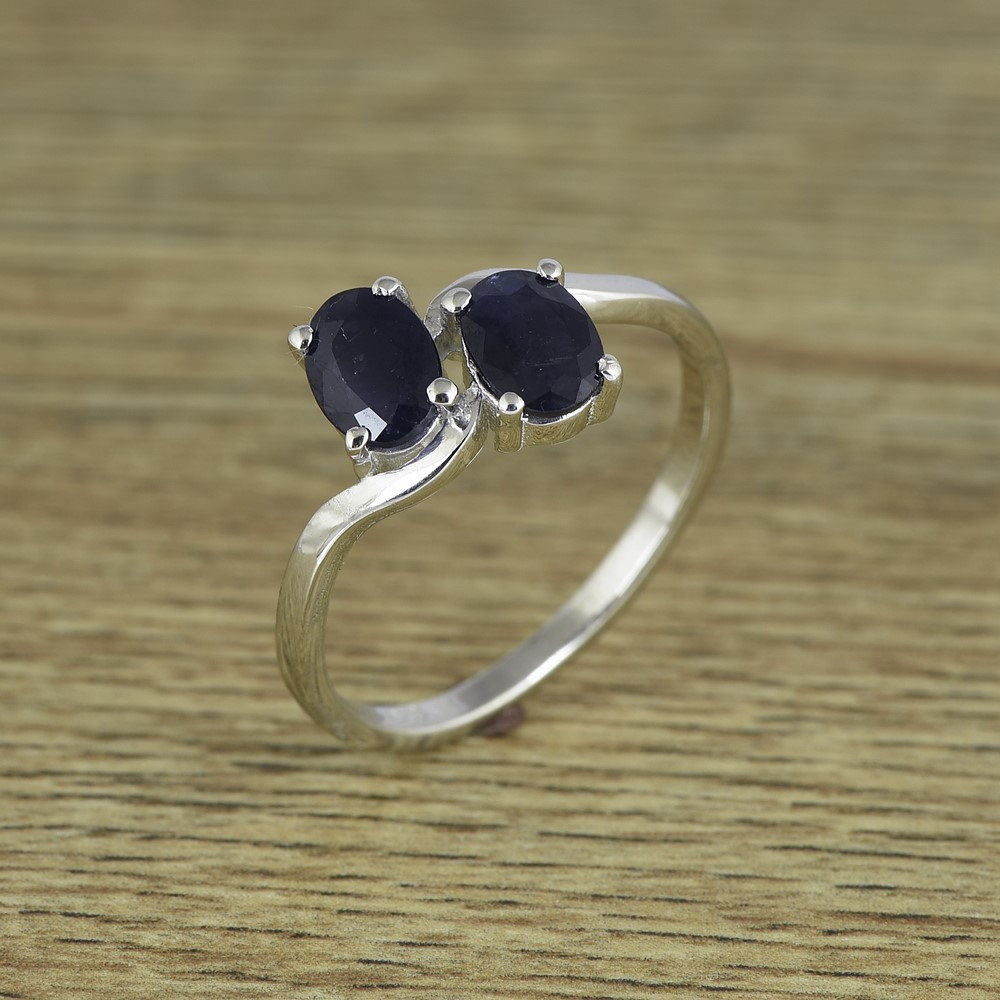 Oval Blauer Saphir Ring Sterling Silber Schmuck, September Geburtsstein von JaipurjewelsStore