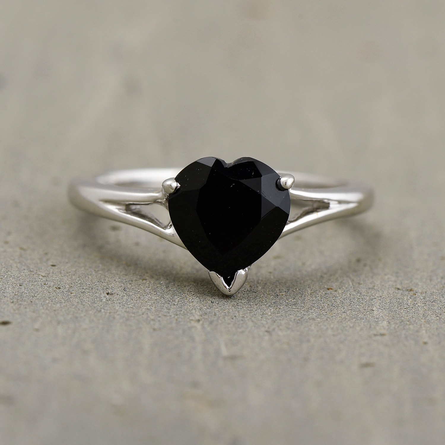 Schwarzer Onyx Herz Ring - Sterling Silber Edelstein Paare Liebesring Valentinstag Geschenk von JaipurjewelsStore