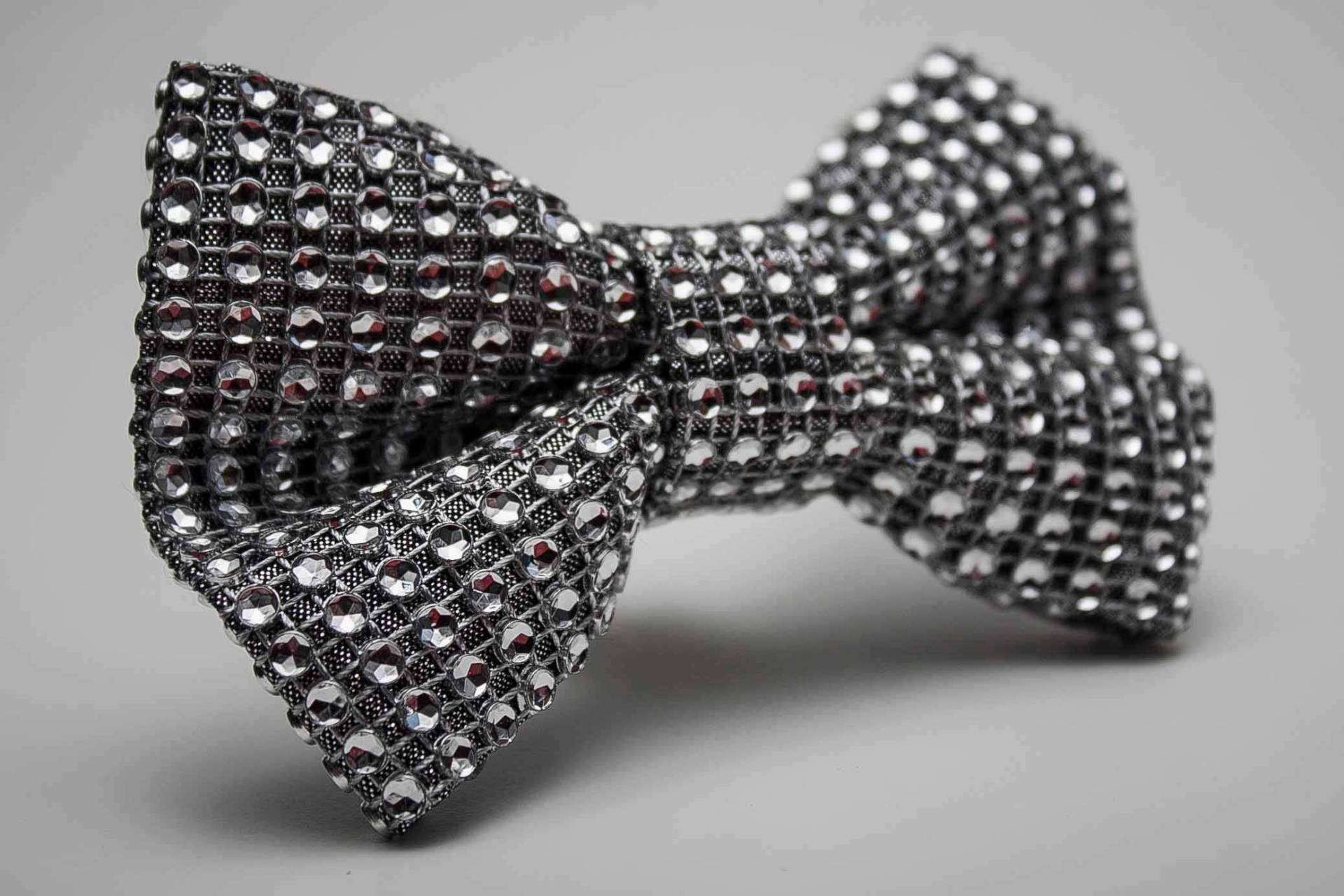 strass-Mesh-Fliege von JakeSimp