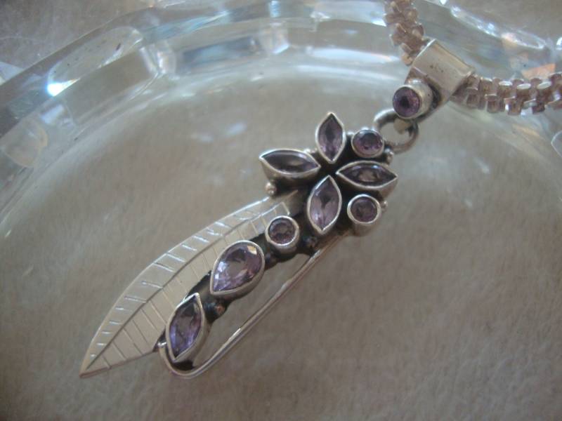 Ethno Amethyst-Silber-Anhänger Feder 54mm Ethno Amethyst-Silber-Anhänger Feder 54mm von JalidaSchmuck