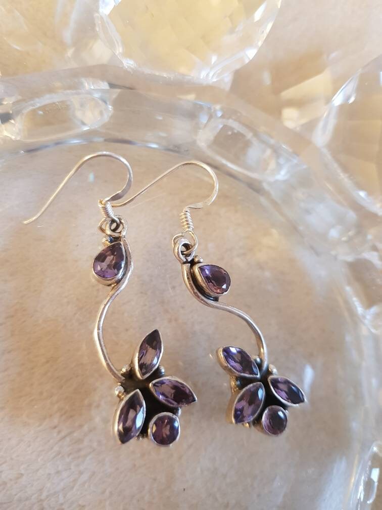 Feinste Facettierte Amethyst-Silber-Ohrringe/Ohrhänger Feinste Facettierte Amethyst-Silber-Ohrringe/Ohrhänger von JalidaSchmuck