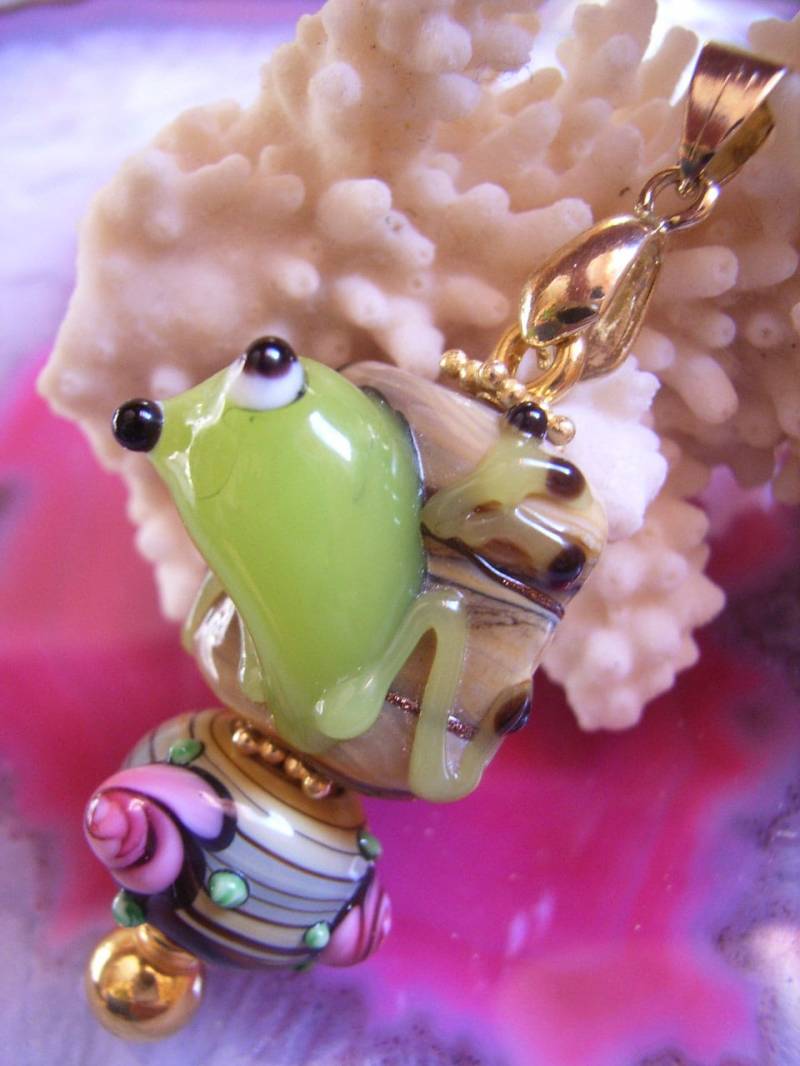 Lampwork-Glasperlen-Wechsel-Anhänger "Frosch" Nr.3 Lampwork-Glasperlen-Wechsel-Anhänger "Frosch" Nr.3 von JalidaSchmuck