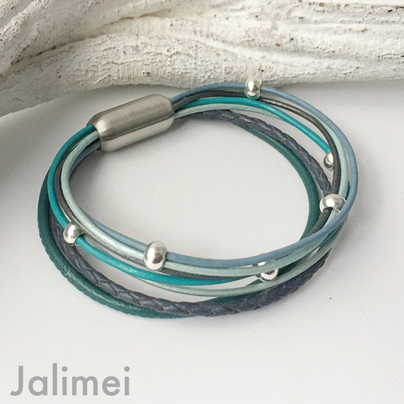 Armband Leder Nappa Blau Petrol Damen Mit Perlen von Jalimei