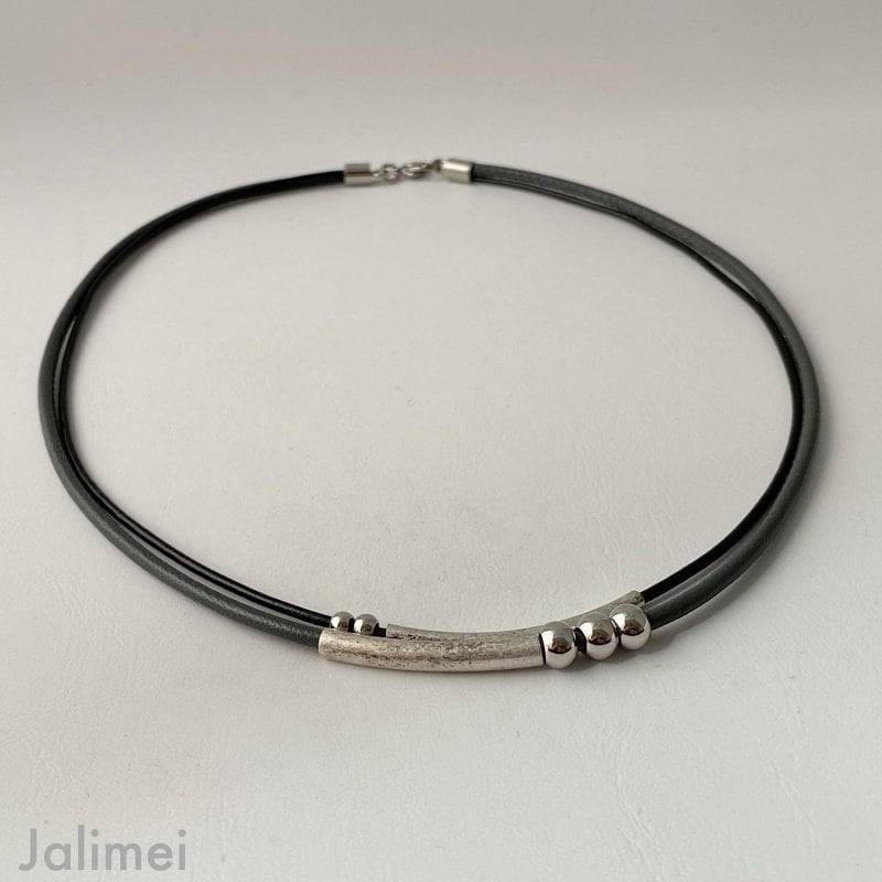Kette Ledercollier Damen Mit Röhrchen Und Kugeln Nappa Grau Schwarz von Jalimei