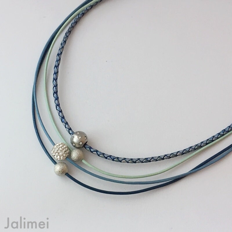 Kette Ledercollier Glitzer Damen Antikblau Mint von Jalimei