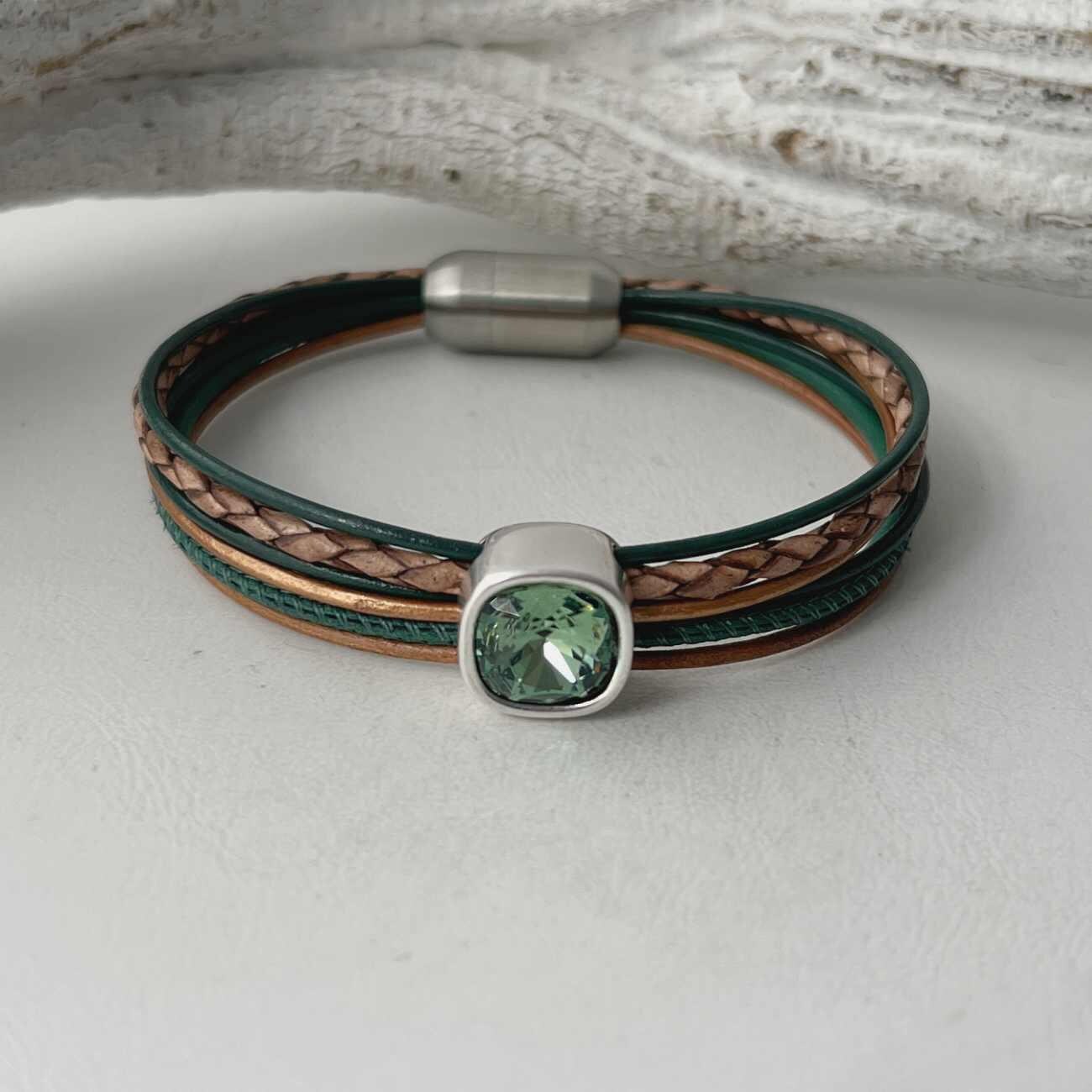 Leder Armband Mit Glitzerstein Grün Beige Damen von Jalimei