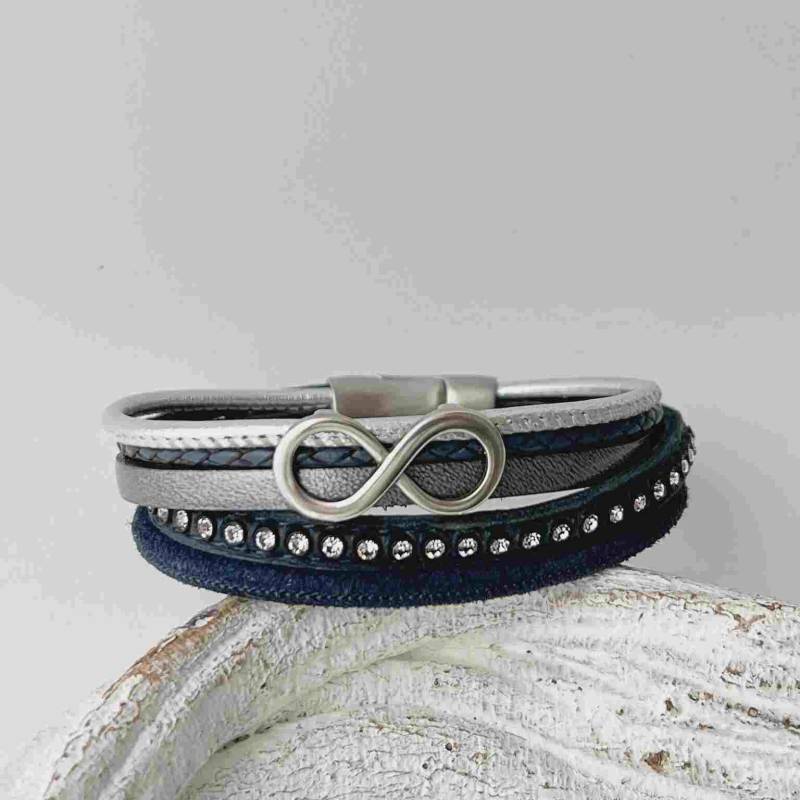 Lederarmband Infinity Dunkelblau-Grau Mit Glitzer von Jalimei