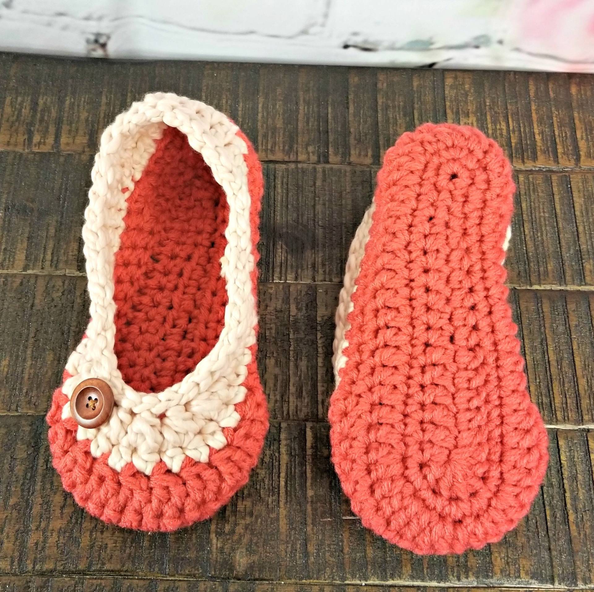 Gehäkelte Ballettschuhe Pfirsich & Orange, Größe 36-39 Gehäkelte Ballettschuhe Pfirsich & Orange, Größe 36-39 von JamCottageHandmade