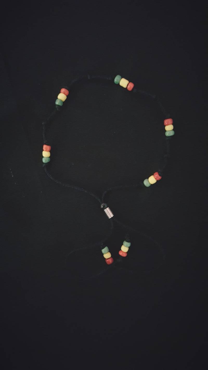 Verstellbares Armband von JamaicanJewelryArt