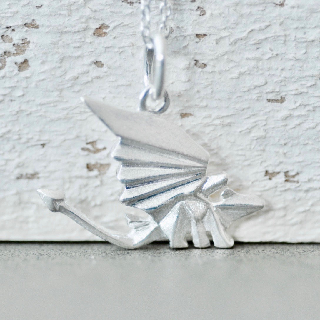 Origami Dragon Halskette in Sterling Silber, Anhänger, Ohnezahn Halskette, Jewelry, Jamber Jewels von JamberJewels