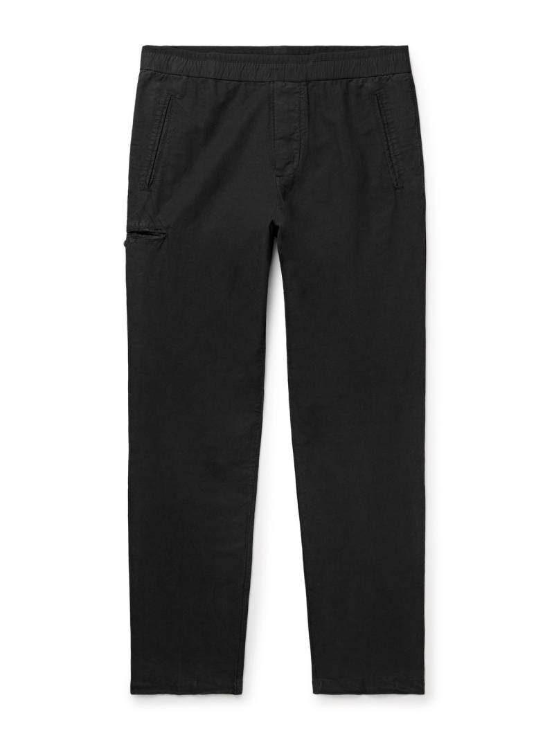 James Perse - Tapered Garment-Dyed Cotton and Hemp-Blend Trousers - Men - Black - 5 von James Perse