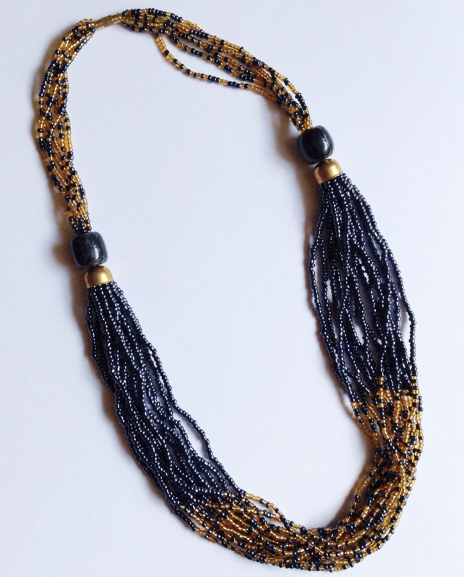 Marineblau Und Gold Perlen Halskette Marineblau Und Gold Perlen Halskette von James127Jewelry