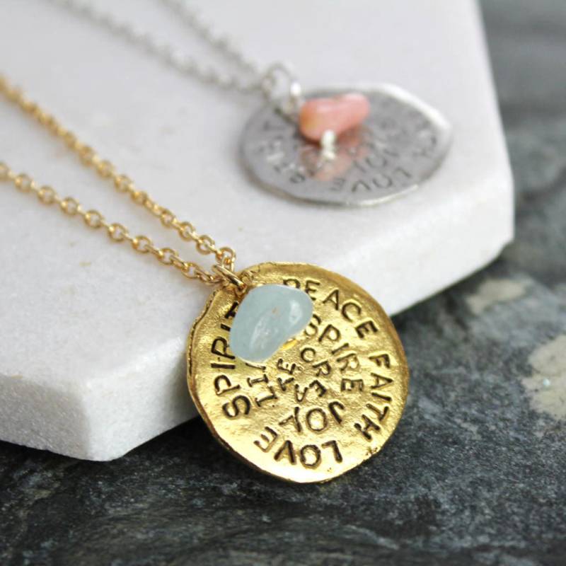 Geburtsstein Mantra Kette - Geburtstagsgeschenk September Oktober Geist Frieden Liebe Freude Geschenk Für Sie März von JamieLondonJewellery