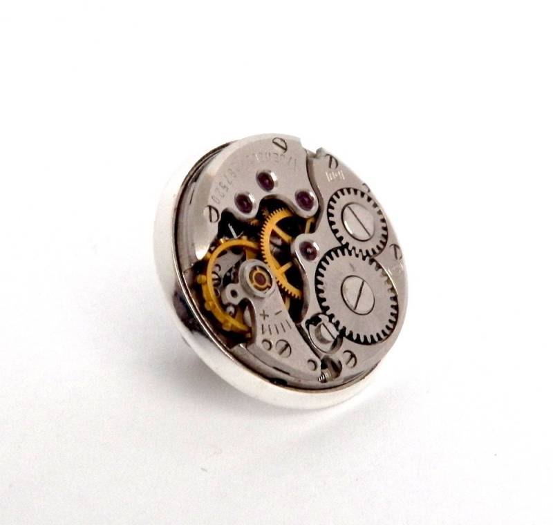 steampunk Anstecknadel Mit Uhrwerk. Silberfarben von Jamlincrow