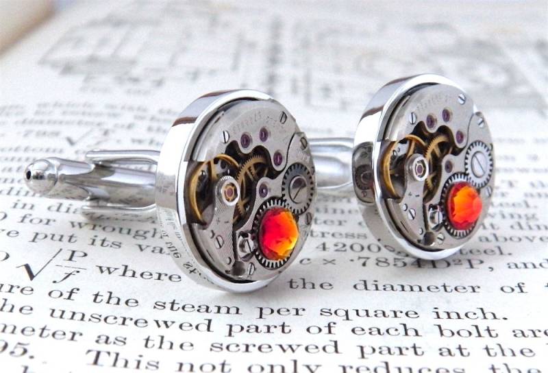 steampunk-Manschettenknöpfe Mit "Fire Opal' Kristallen. Uhrwerk Manschettenknöpfe. Modernes Herren-Accessoires Im Vintage-stil von Jamlincrow