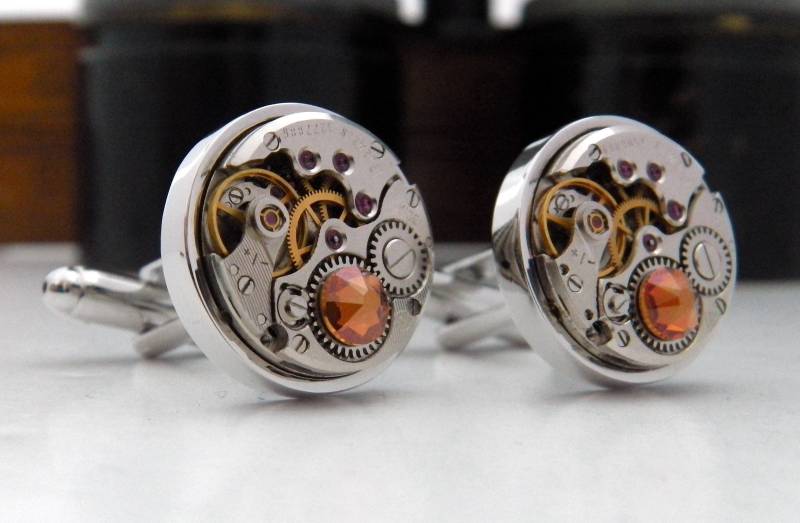steampunk Manschettenknöpfe Mit Vintage Uhrwerken & "'kupfer'' Kristallen. Hochzeit Jahrestag Manschettenknöpfe von Jamlincrow