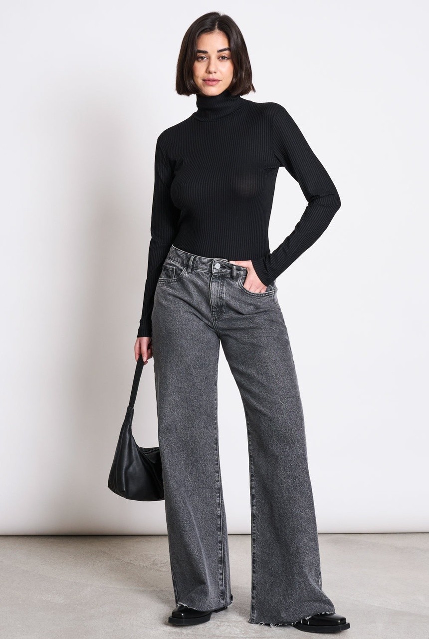 MIO | Jan N June | veganes Longsleeve | black XS von Jan N June