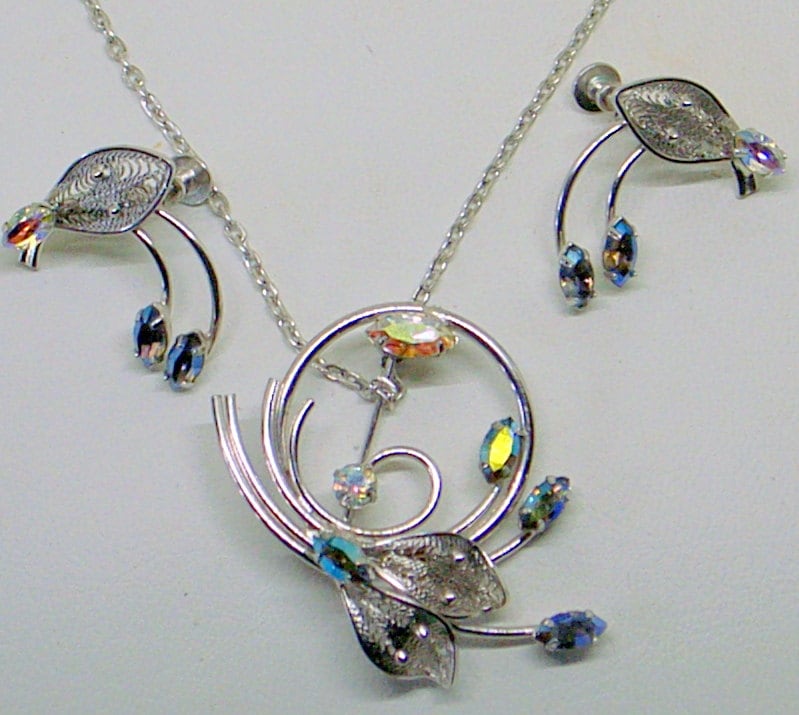 Verkauf Sterling Strass Set - Jay Flex Canada 1950 Ohrringe Zum Abschrauben Anhänger Brosche Schillernde Aurora Borealis Strasssteine von JanEleven