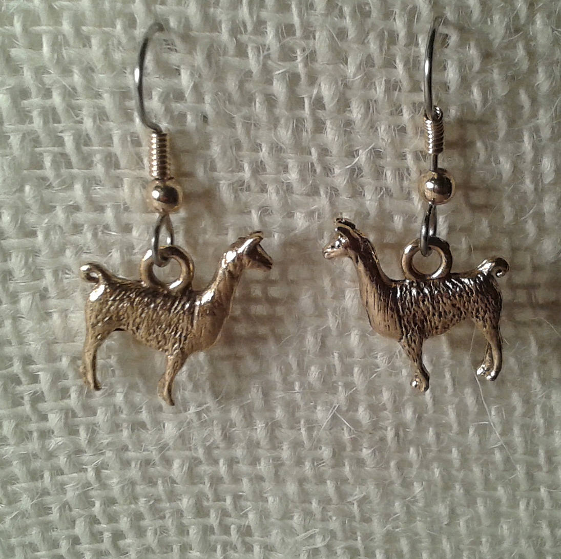 Alpaka Ohrringe Gold Ton Oder Handbemalte Farben von JanHallDesigns