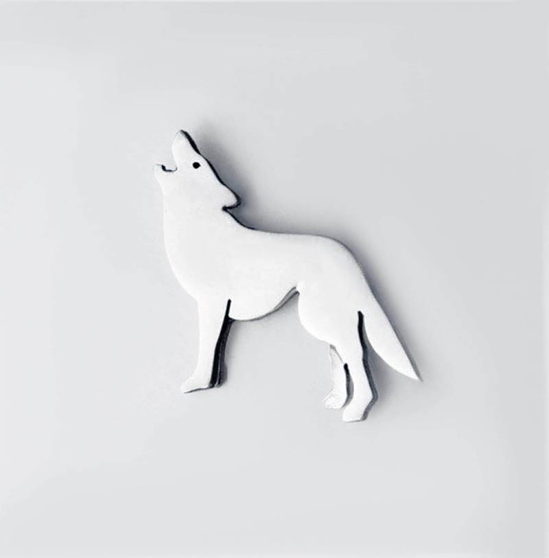 Howling Wolf Sterling Silber Krawattennadel - Handgemachte Anstecknadel von JanPalomboDesign