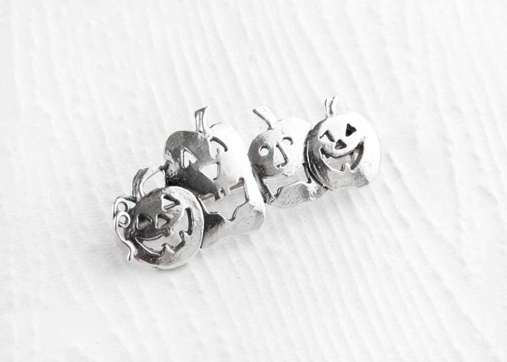 Jack-O-Lanterns Sterling Silber Halloween Brosche | 18 X 37 Mm Jack-O-Lanterns Sterling Silber Halloween Brosche | 18 X 37 Mm von JanPalomboDesign