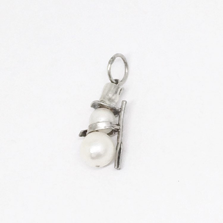 Perle Schneemann Anhänger Handgemachte Sterling Silber Charm von JanPalomboDesign
