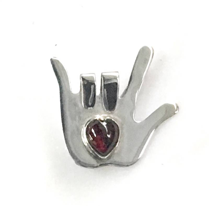 "sterling Silber "I Love You" Gebärdensprache Pin Mit Granat Herz." "sterling Silber "I Love You" Gebärdensprache Pin Mit Granat Herz." von JanPalomboDesign