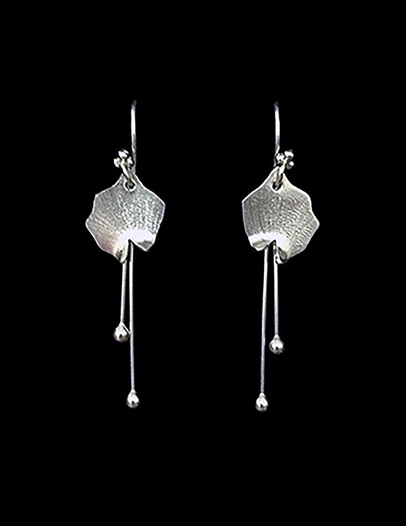 Wasserlilie Ohrringe Wasserlilie Ohrringe von JanPeyserJewelry