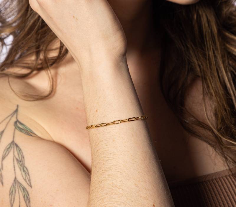 Gold Kleine Büroklammer Kette Armband-Täglich Armband-Trübung Frei Armband-Wasserdicht Armband-Geschenk Für Sie-Zierliche Armband von JanaKupDesigns