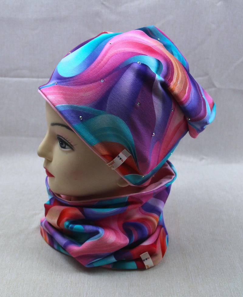 Beanie-Mütze, Regenbogen-Glitzer-Wellen Beanie-Mütze, Regenbogen-Glitzer-Wellen von JanasInspiration