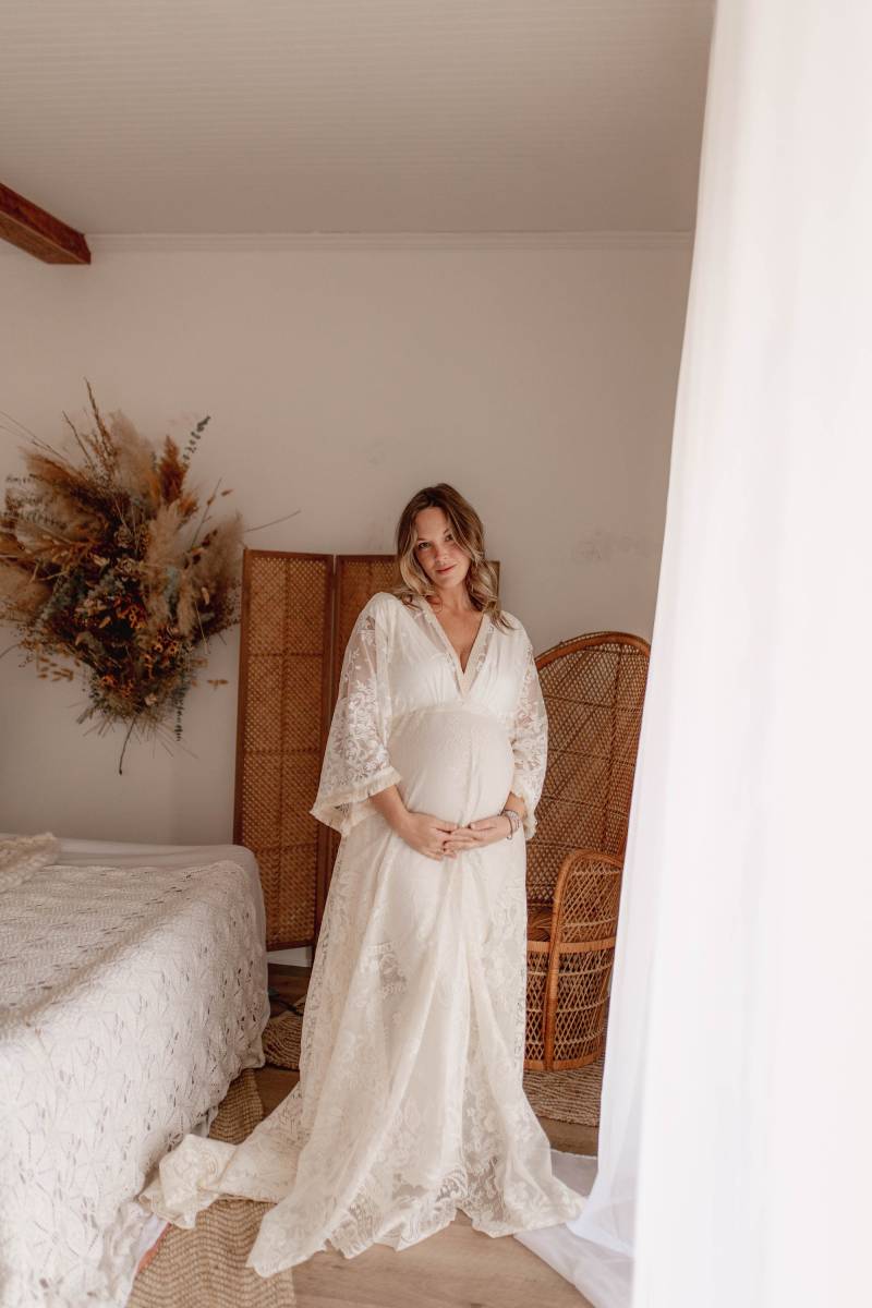 Boho Vintage Spitze Umstandskleid Flatterärmel Brautkleid von JandLDesignsboutique