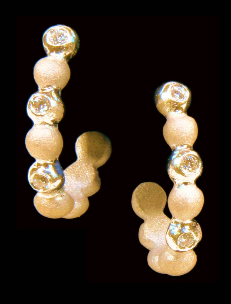 Huggie-Kleine Ohrringe Creolen - Sterlingsilber Mit Diamanten. Kann Für Sie in Jedem Metall Und Stein Hergestellt Werden von JaneAGordon