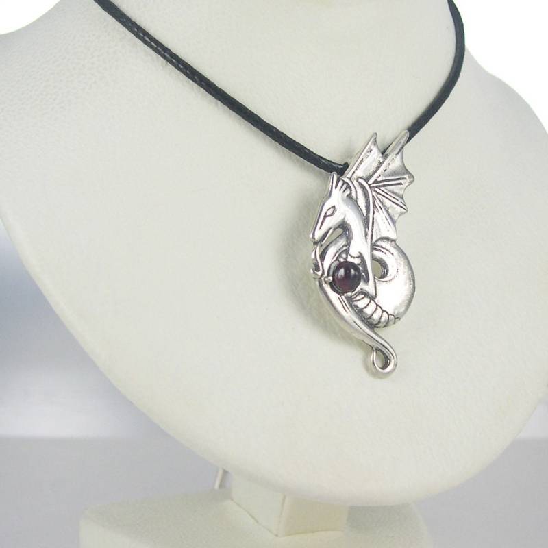 Drachen Anhänger Mit Schmuckstein von JaneIrisDesigns