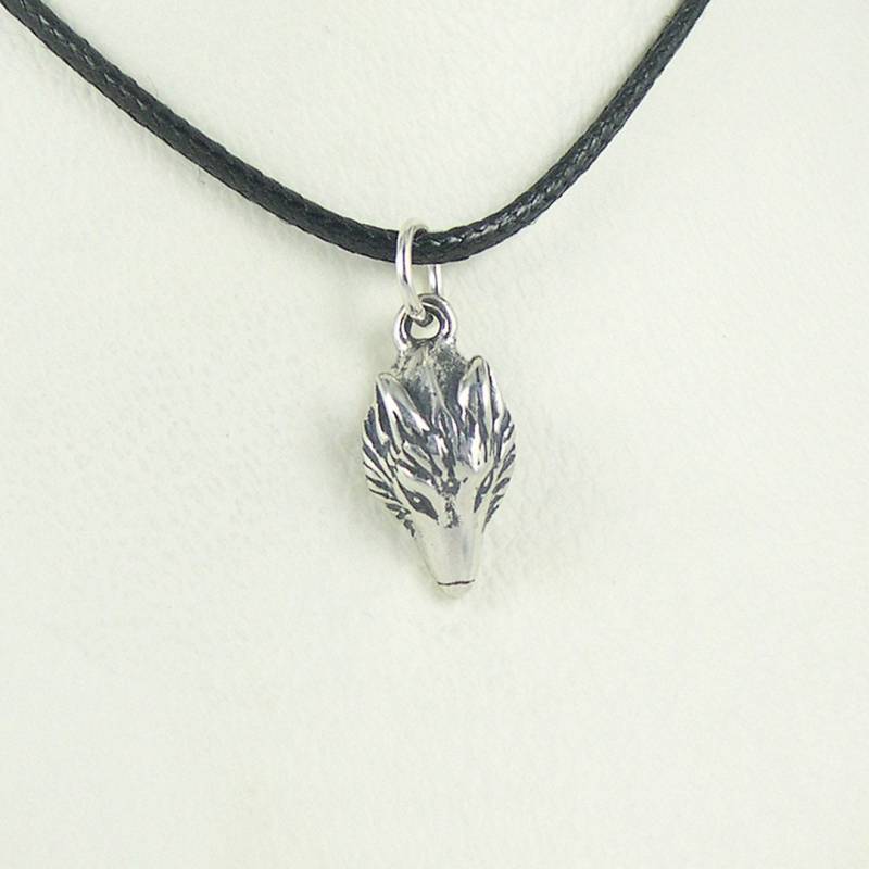 Wolf Halskette von JaneIrisDesigns