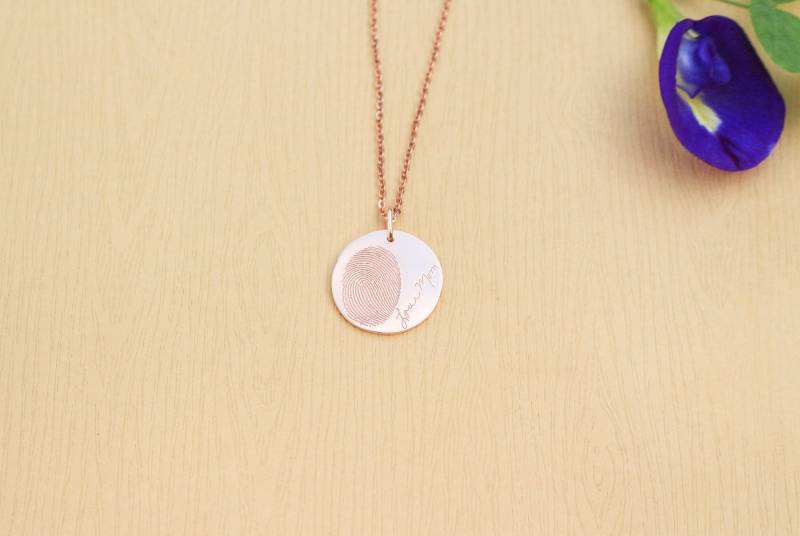 Handschriftliche Kreiskette Mit Gravur Personalisiertes Erinnerungsgeschenk von JaneJewelryStore